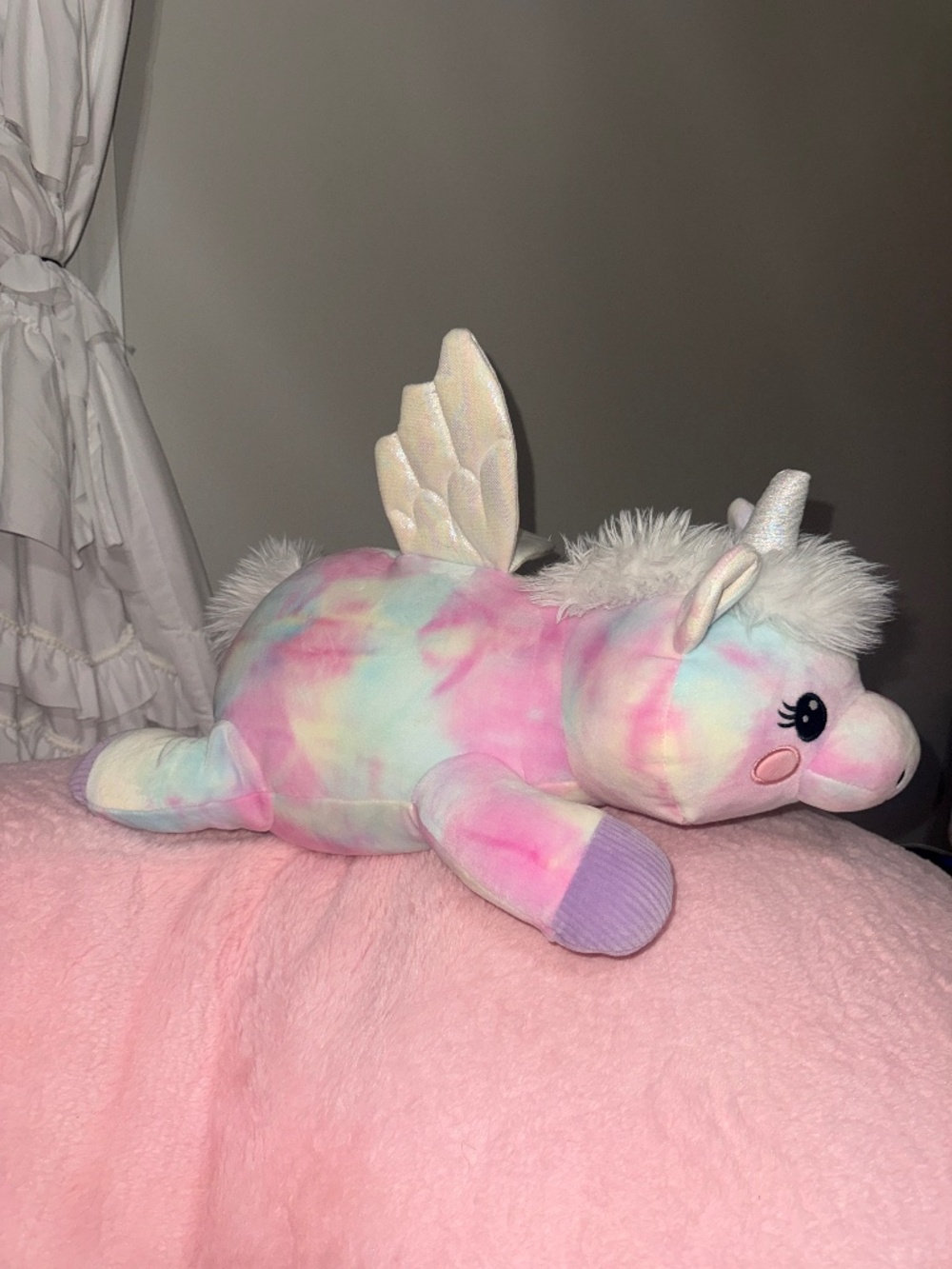 Viral weighted unicorn